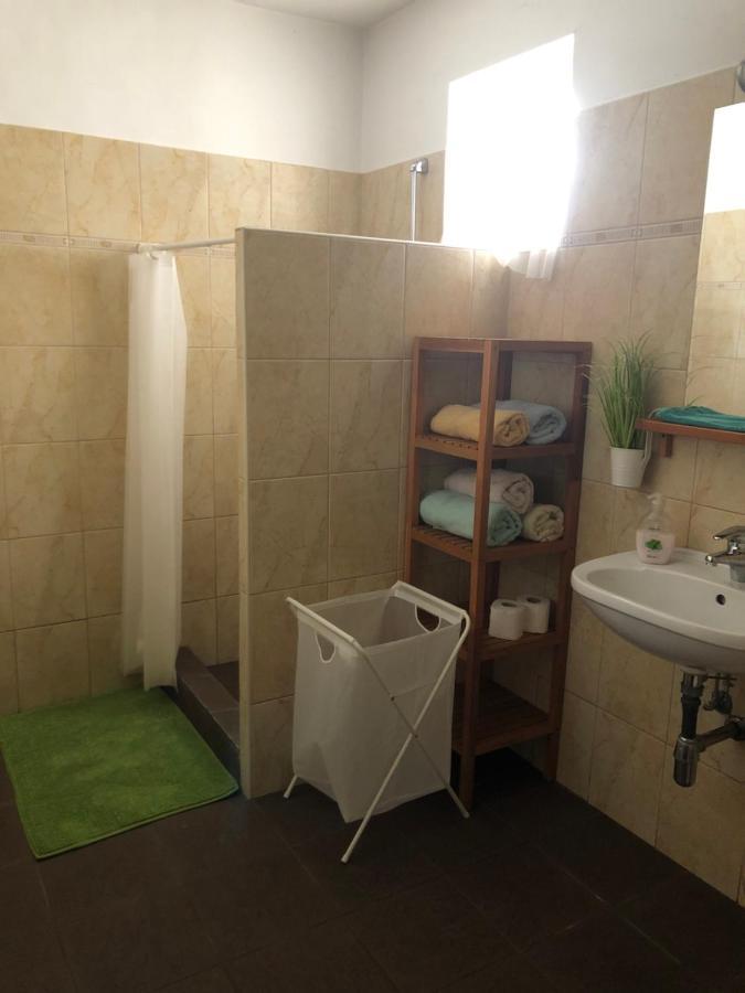 Bestapartman Балатонбоглар Екстер'єр фото